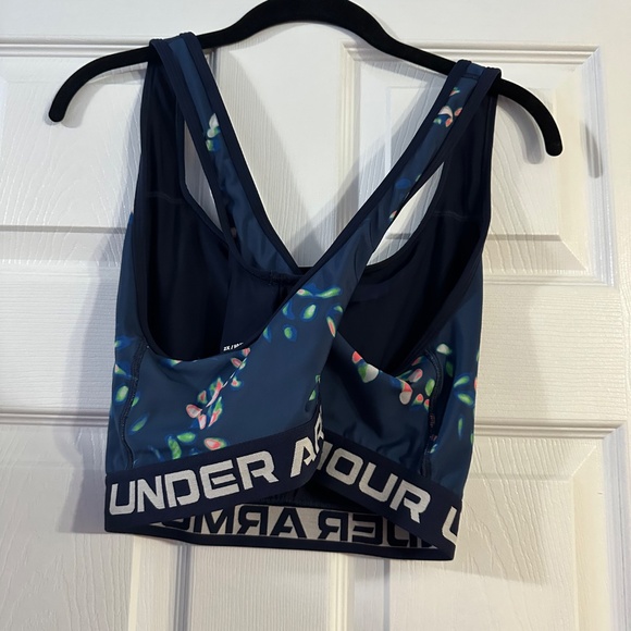 Under Armour Women’s 2XL Sports Bra – Blue Floral Print, Medium Support - Picture 4 of 5